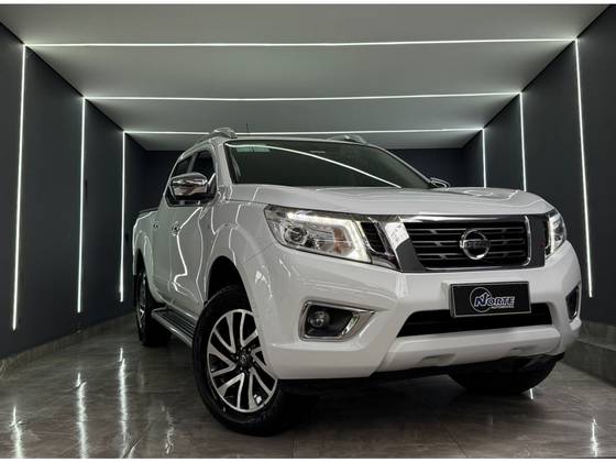 NISSAN FRONTIER 2.3 16V TURBO DIESEL LE CD 4X4 AUTOMÁTICO